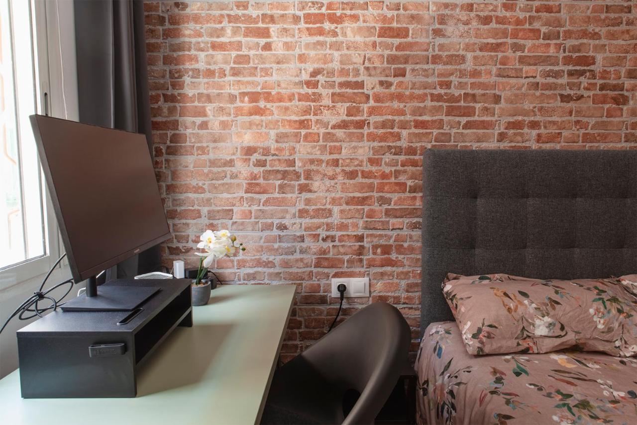 Luxury Artistic Digital Nomad 2 Bedroom W/Terrace Valenza Esterno foto