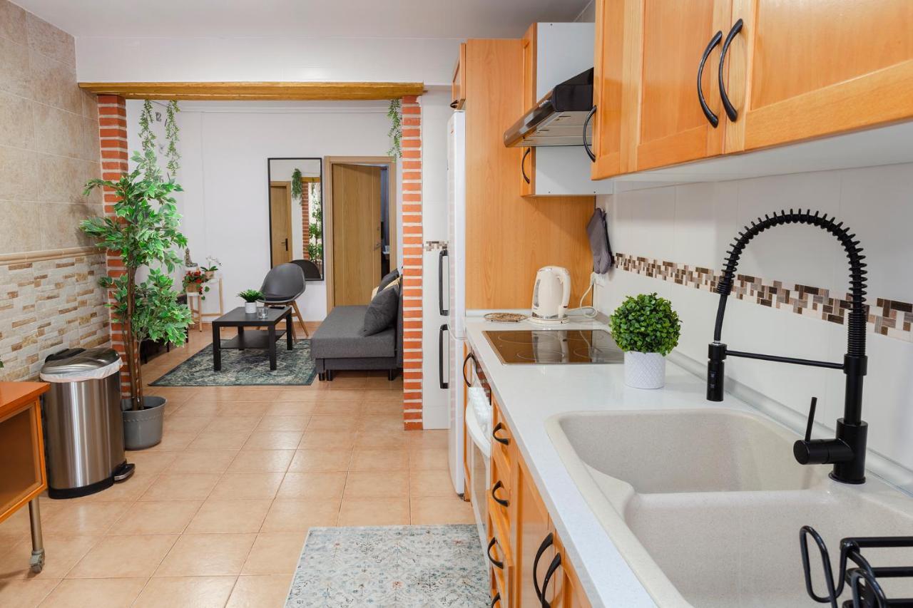 Luxury Artistic Digital Nomad 2 Bedroom W/Terrace Valenza Esterno foto